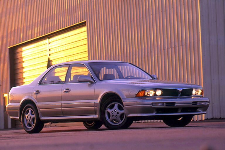 Mitsubishi Diamante