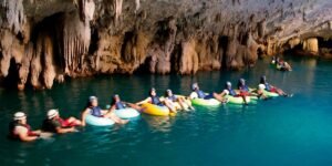 Menjelajahi Keajaiban Tersembunyi: Petualangan Cave Tubing Tak Terlupakan di Kalimantan