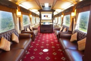 Menjelajahi Keindahan Tersembunyi: Sensasi Unik Naik Kereta Wisata