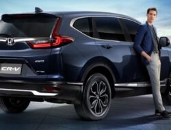 Honda CR-V Facelift: Lebih Segar, Lebih Canggih, Lebih Menarik?